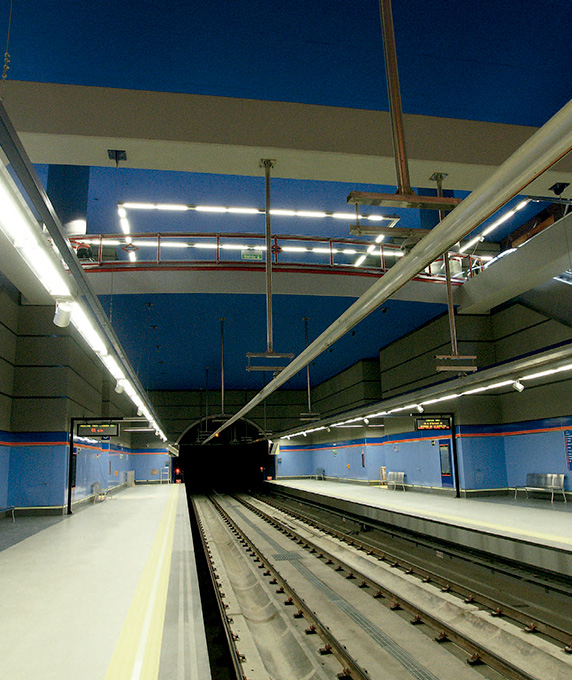 
			Línea 2 de metro. Las Rosas
			
		