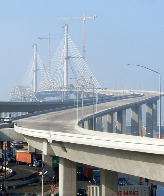 
			Puente Gerald Desmond
			
		