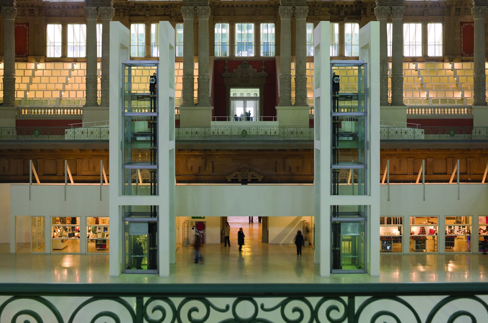 National Palau Hall