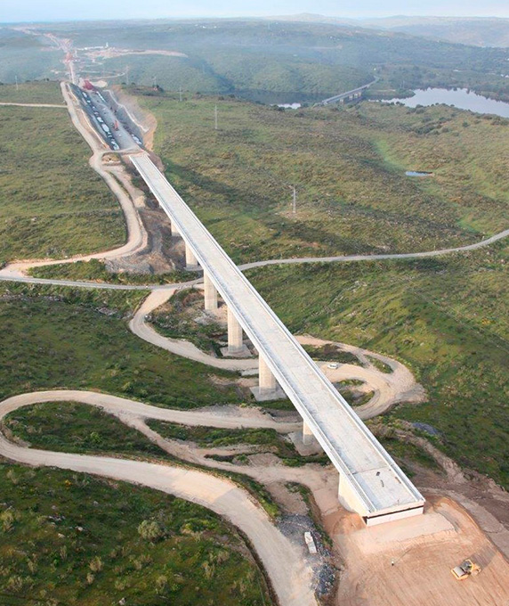 
			Tramo AVE Embalse Alcántara - Garrovillas
			
		