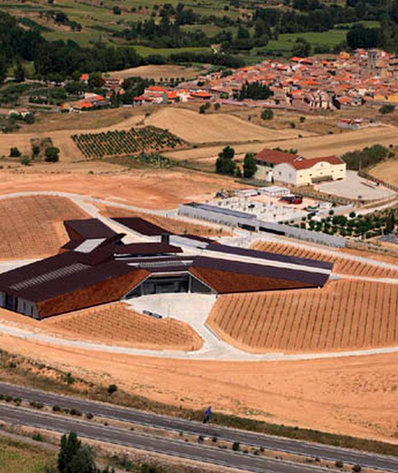 
			
			Bodegas Portia Winery
		