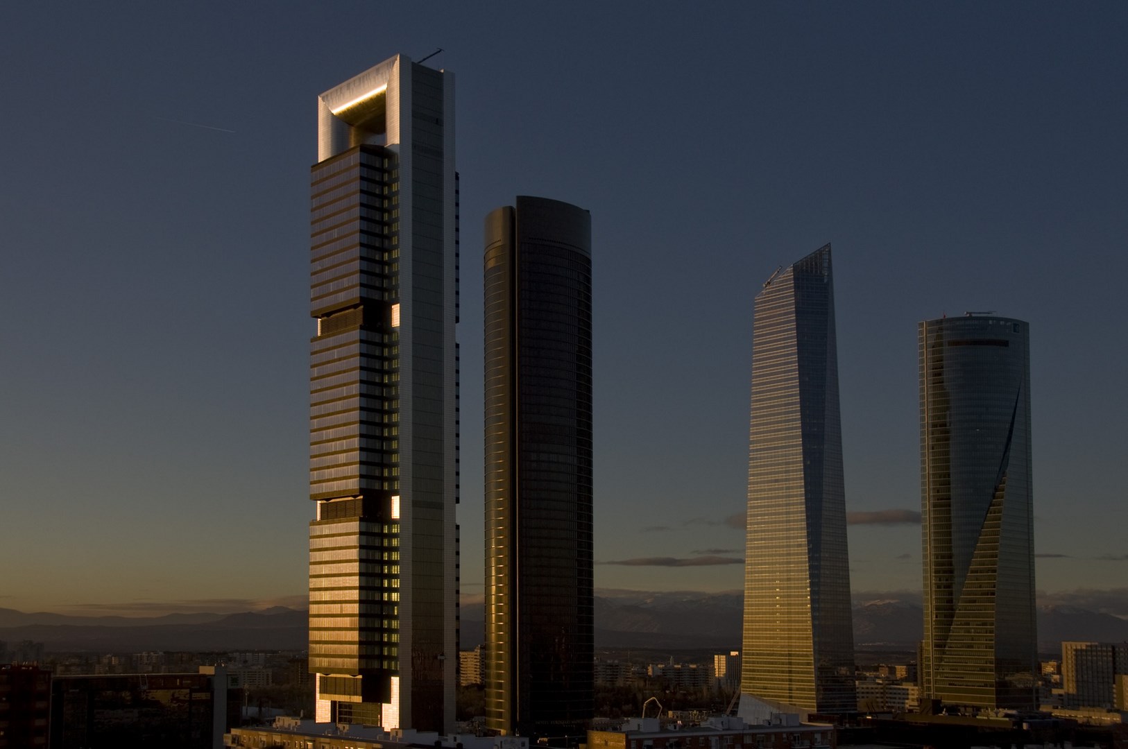 Las torres visión de noche