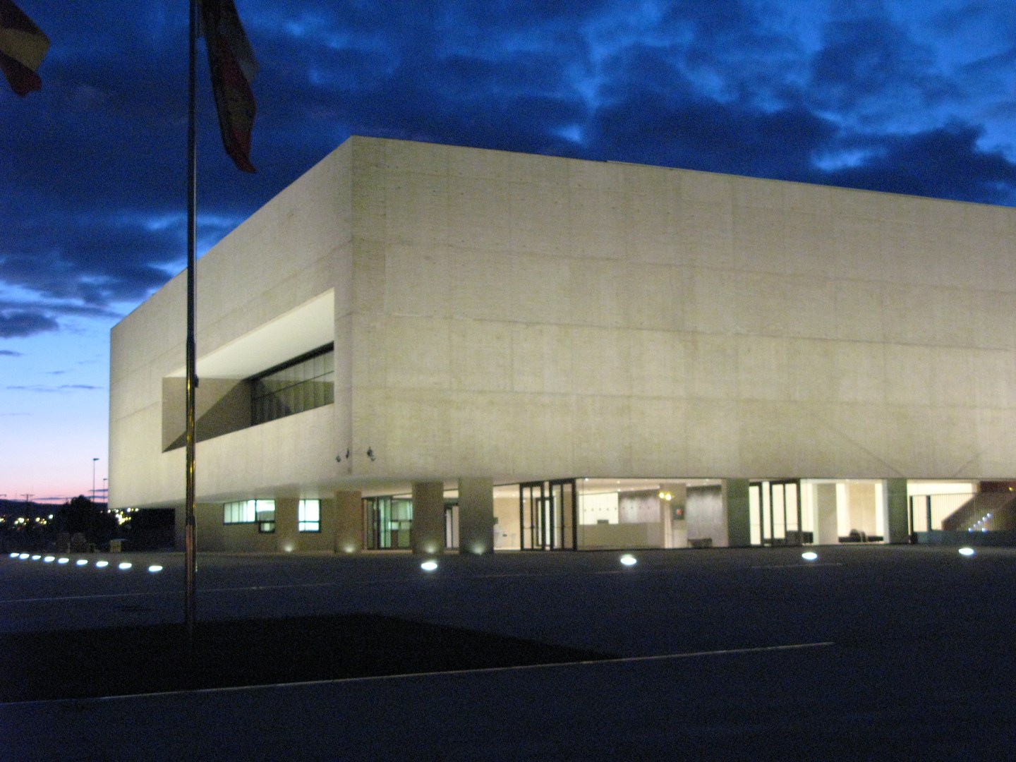 Nuevas Cortes de Castilla y León, Valladolid