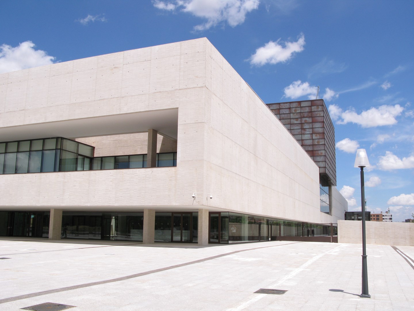 Nuevas Cortes de Castilla y León, Valladolid