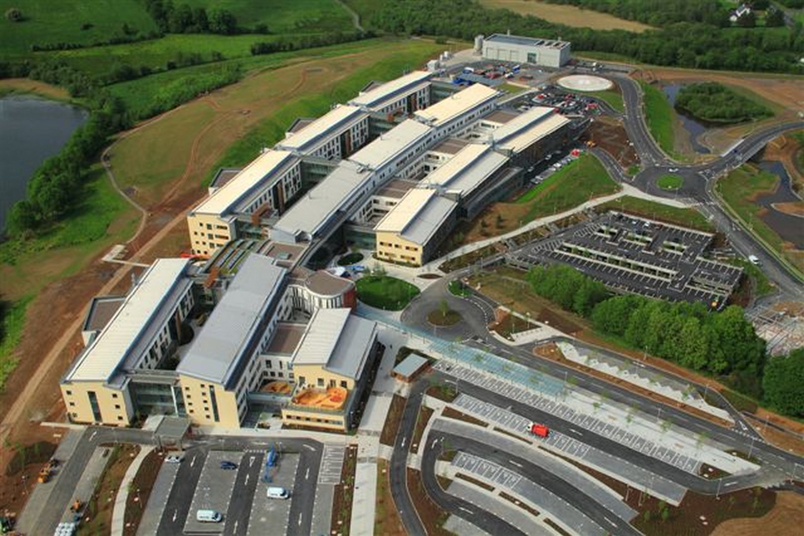 Vista aérea del hospital de Enniskillen