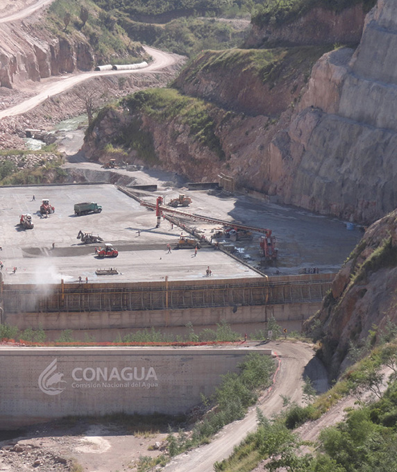 
			
			Construction of El Zapotillo Dam
		