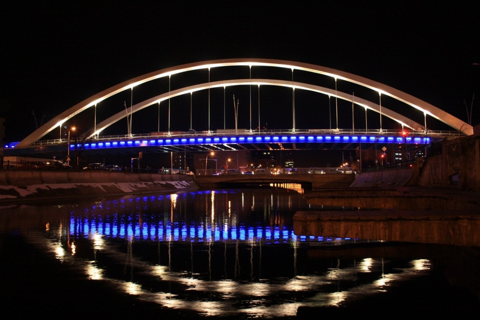Vista nocturna Basarab