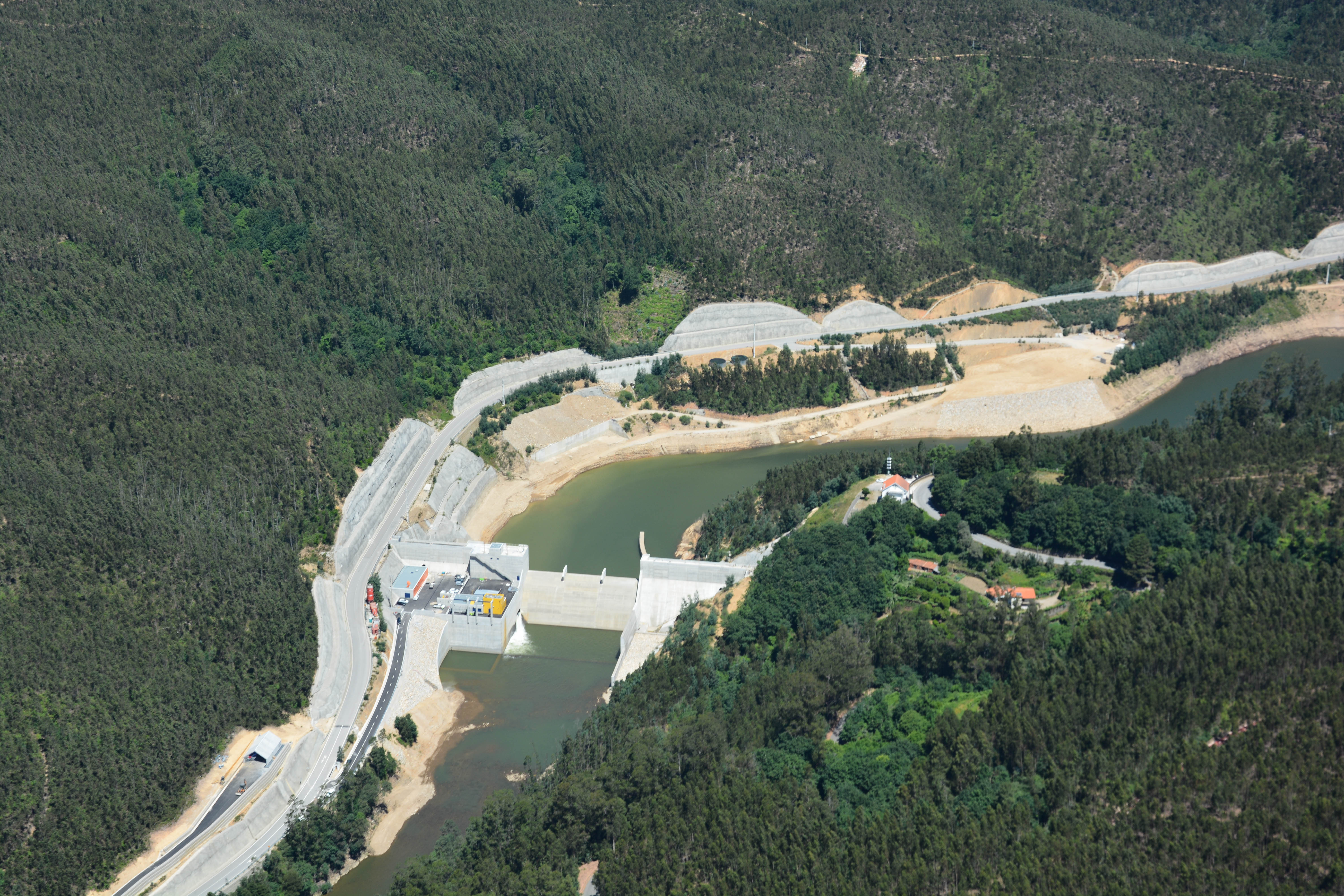 Ribeiradio Dam under construction