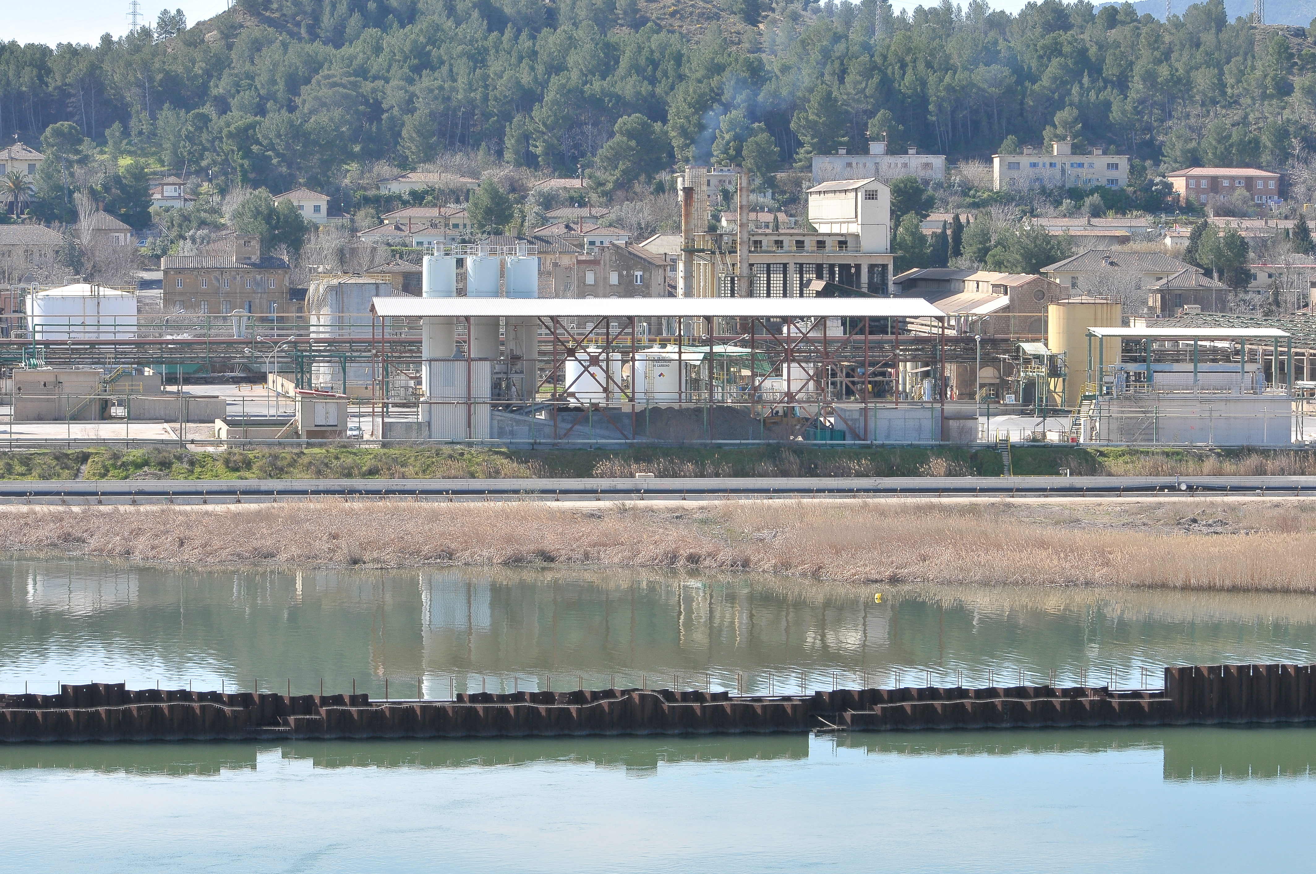Close up the Flix reservoir