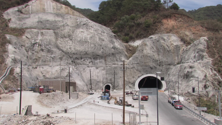 Túnel El Sinaloense