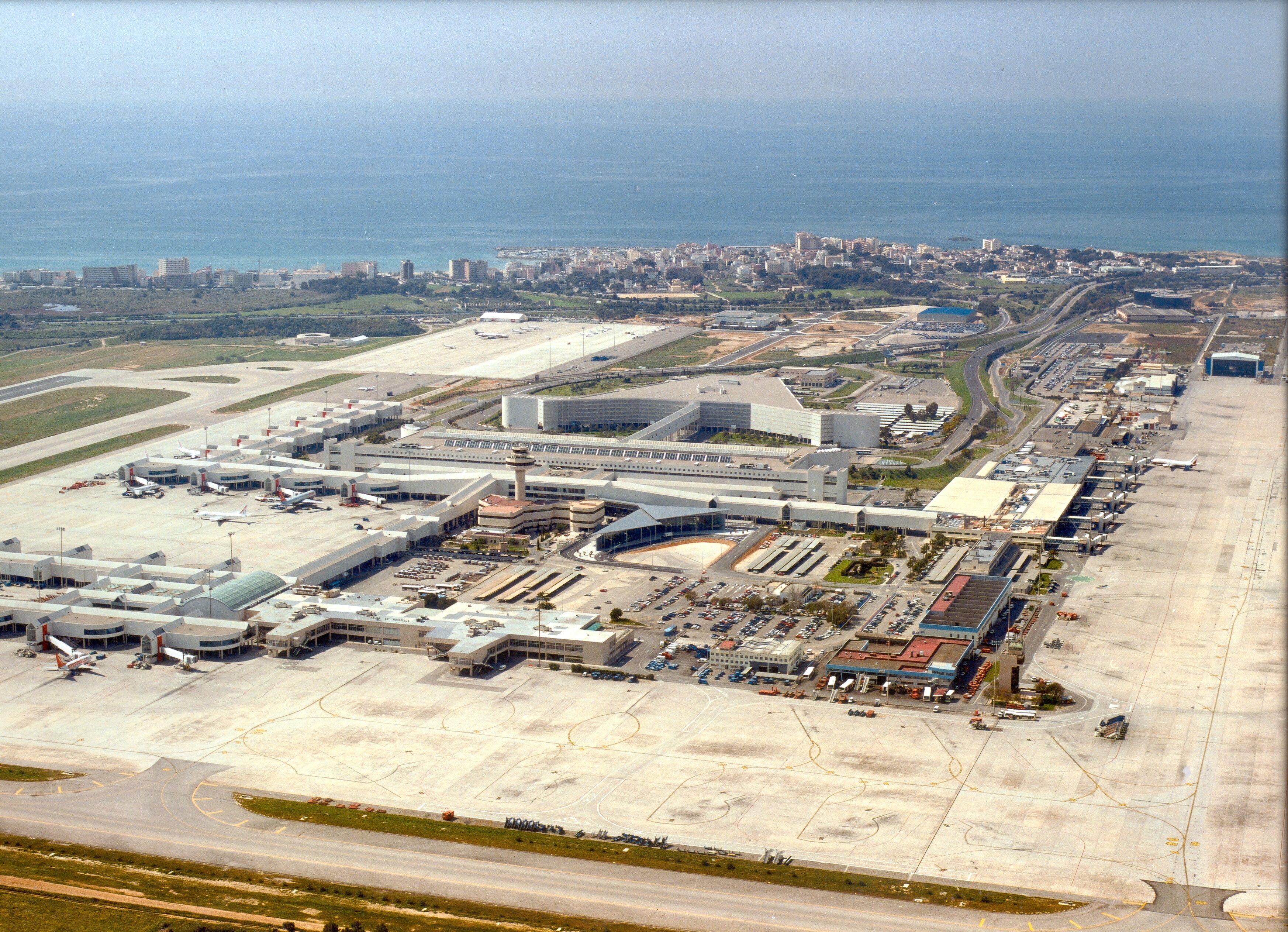 vista aérea aeropuerto Palma Mallorca