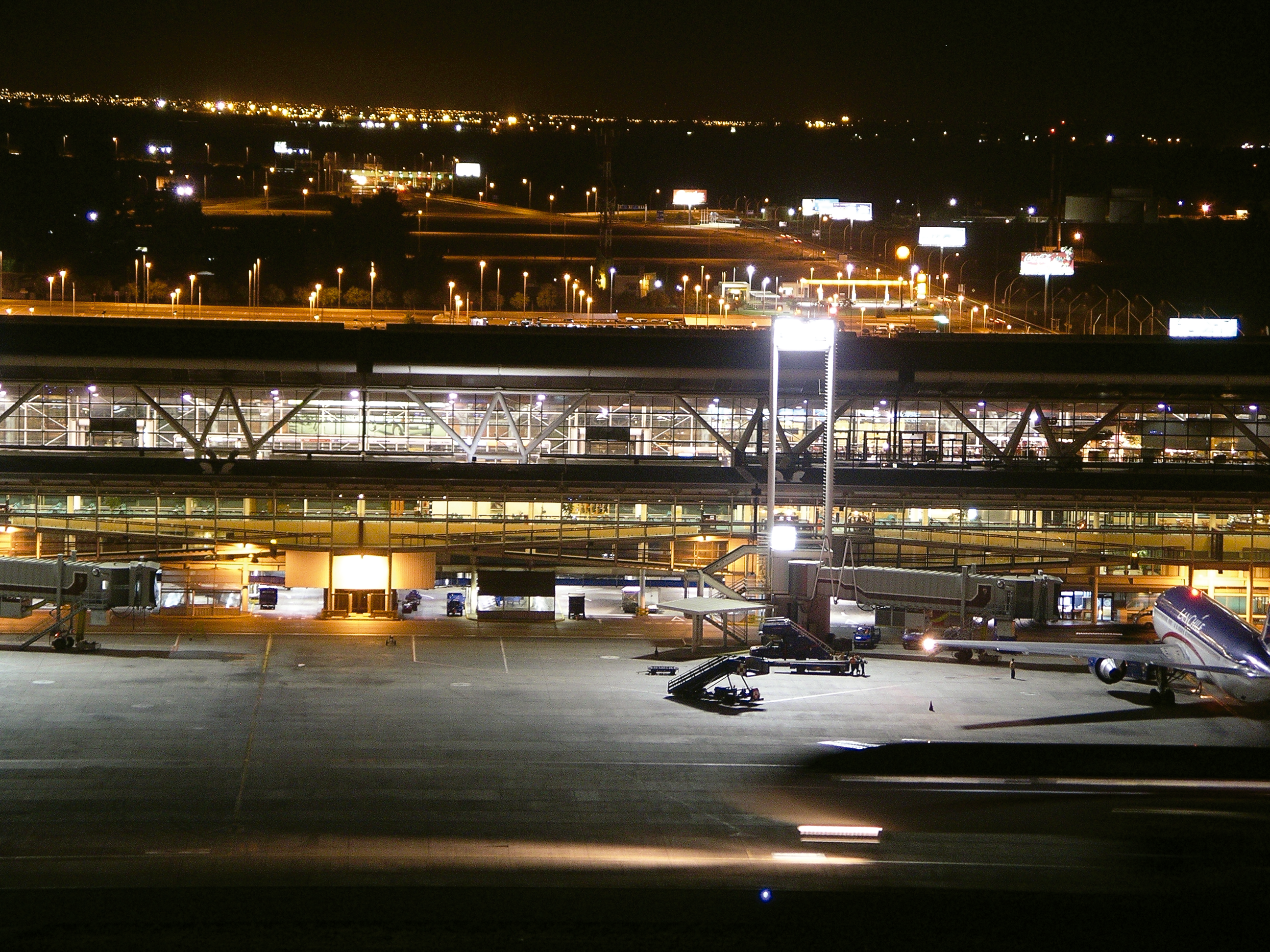 Aeropuerto de Chile nocturna