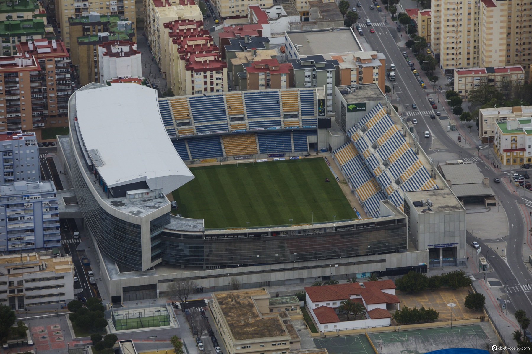 
			Estadio Ramón de Carranza
			
		