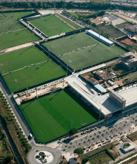 
			Ciudad Deportiva Joan Gamper
			
		