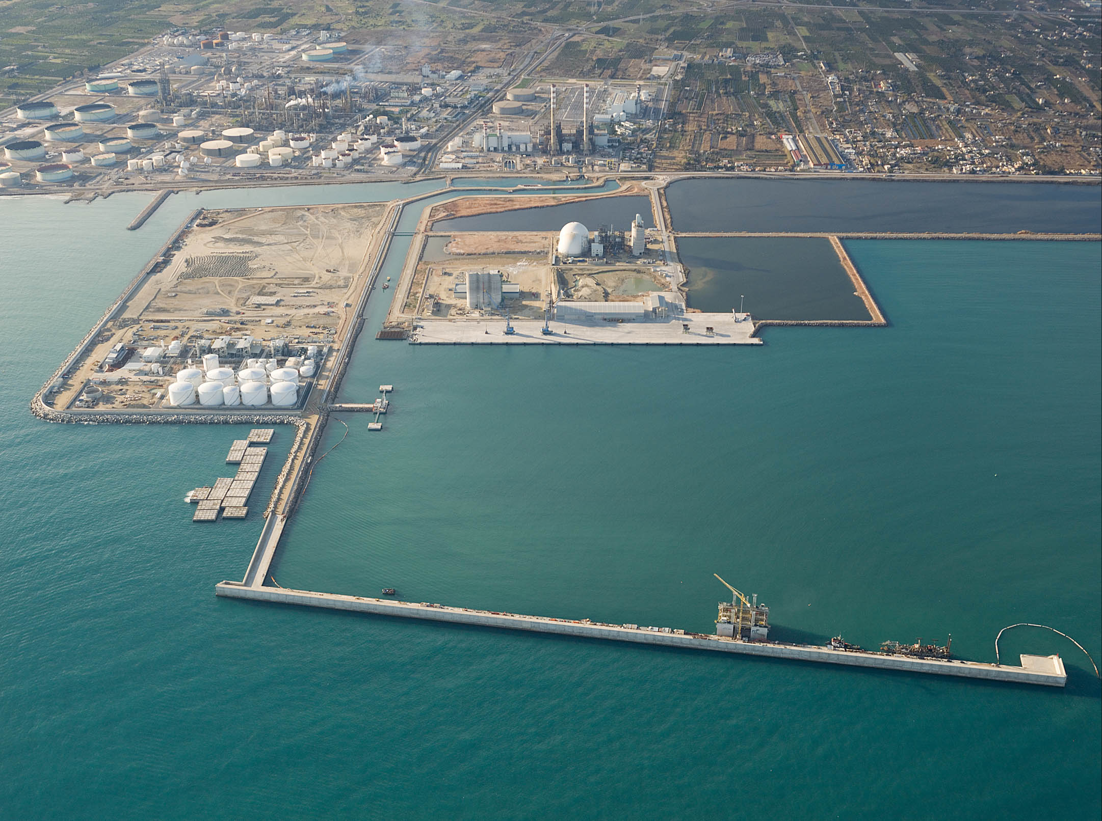 Vista aérea Terminal de Graneles Sólidos Dársena Sur Puerto de Castellón