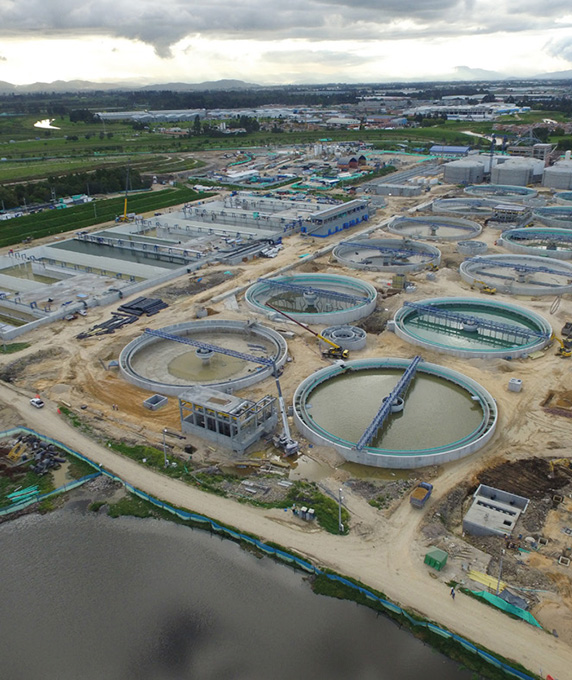 
			Planta tratamiento aguas residuales El Salitre
			
		