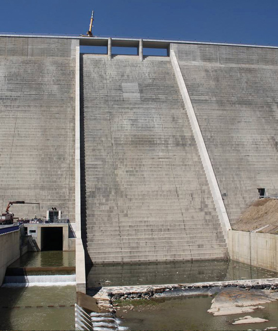 
			Presa El Enciso
			
		
