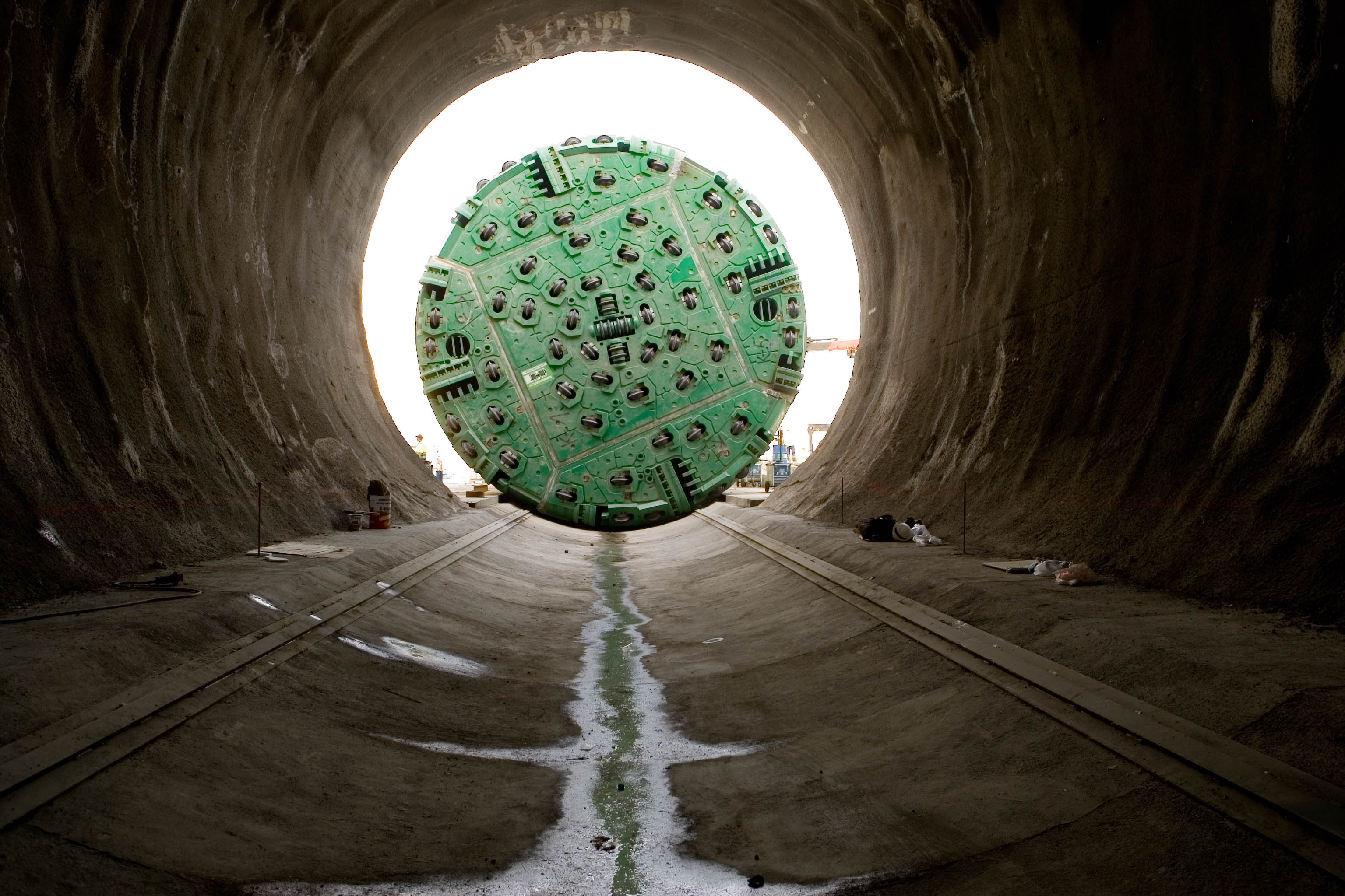 La Cabrera Tunnel