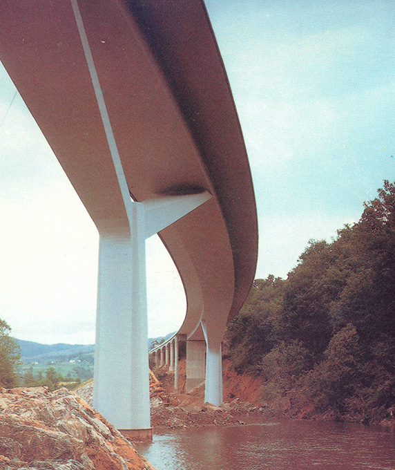 
			Viaducto del Sella
			
		