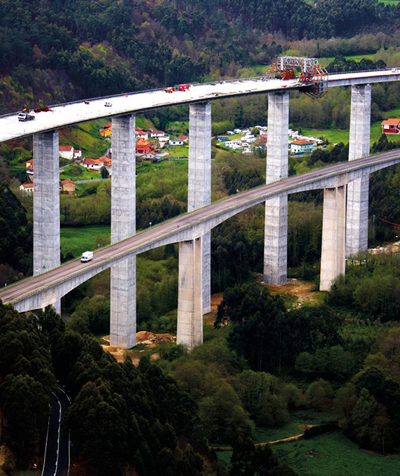 
			Nuevo viaducto de la Concha de Artedo
			
		