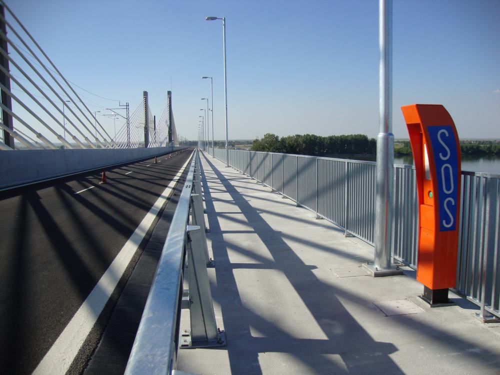 Vìdin-Calafat bridge- SOS stop