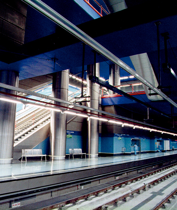 
			
			Renewing Stations Metro Madrid
		