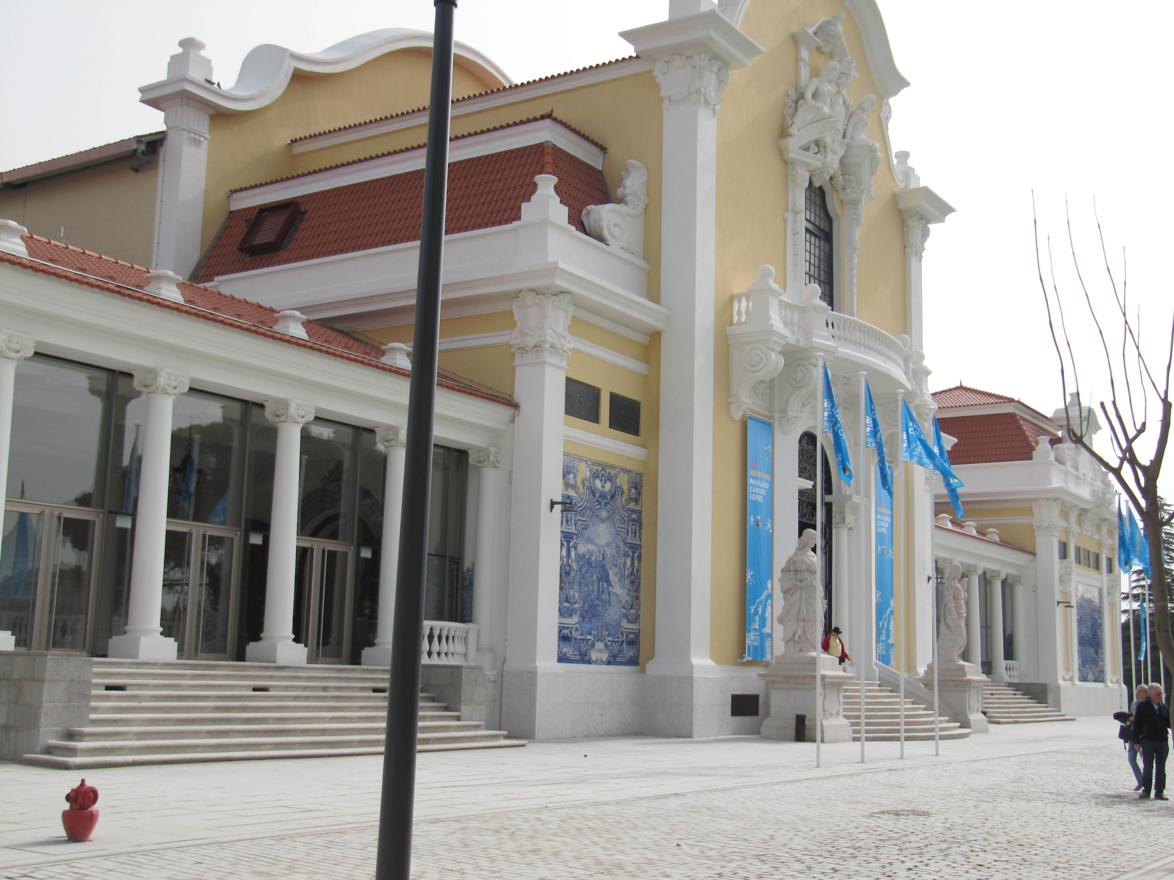Facade Carlos Lopes