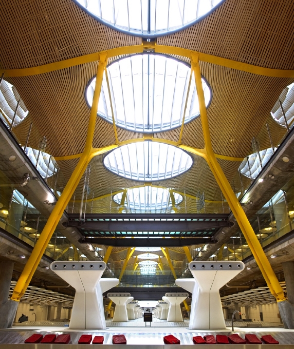 Aeropuerto Internacional Adolfo Suárez Madrid-Barajas